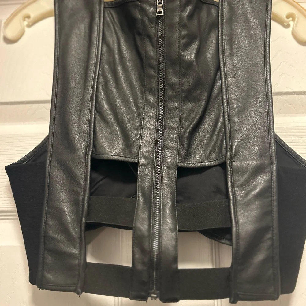 BCBGMAXAZRIA leather crop - Picture 2 of 3